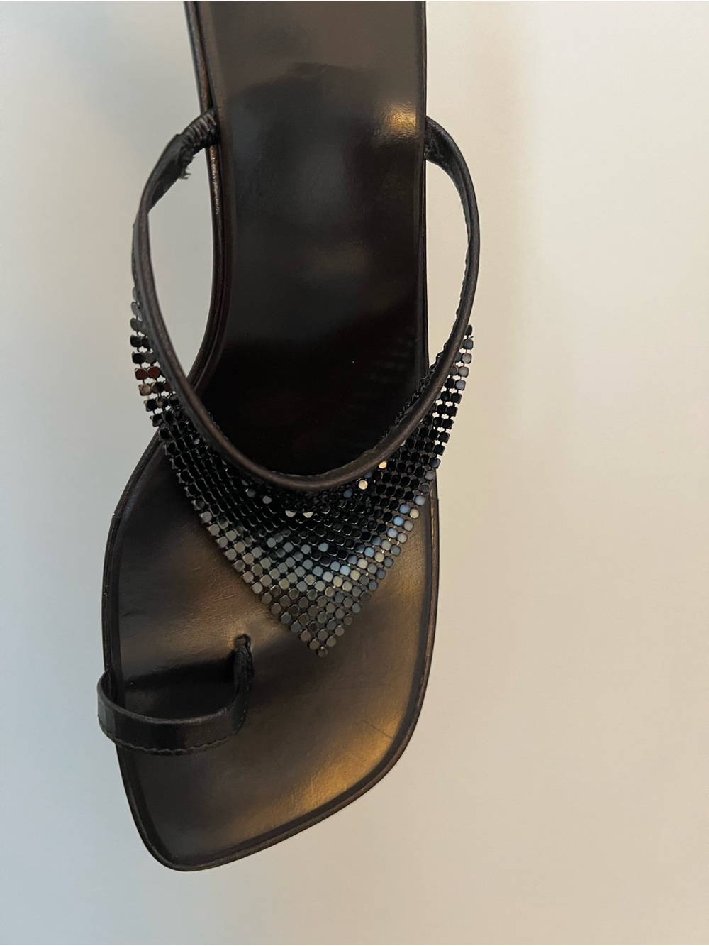 Anne Klein Emotion Carbon Metal Slides